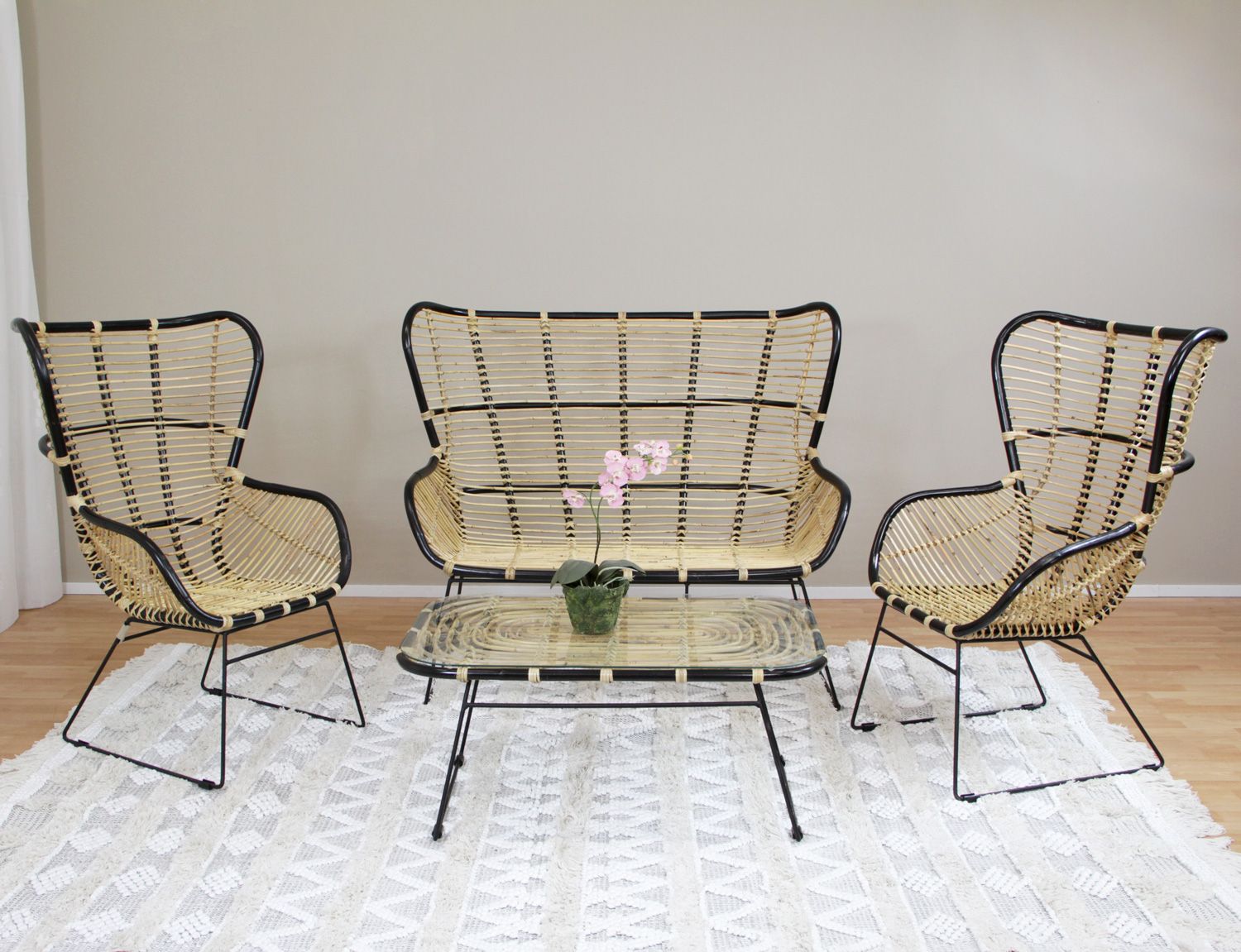 Deco rottinkikalusto