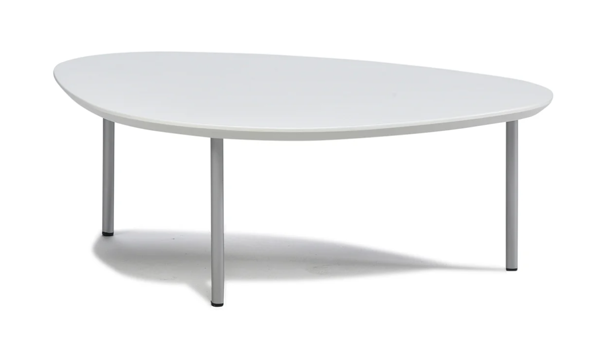 Interface Delta pöytä