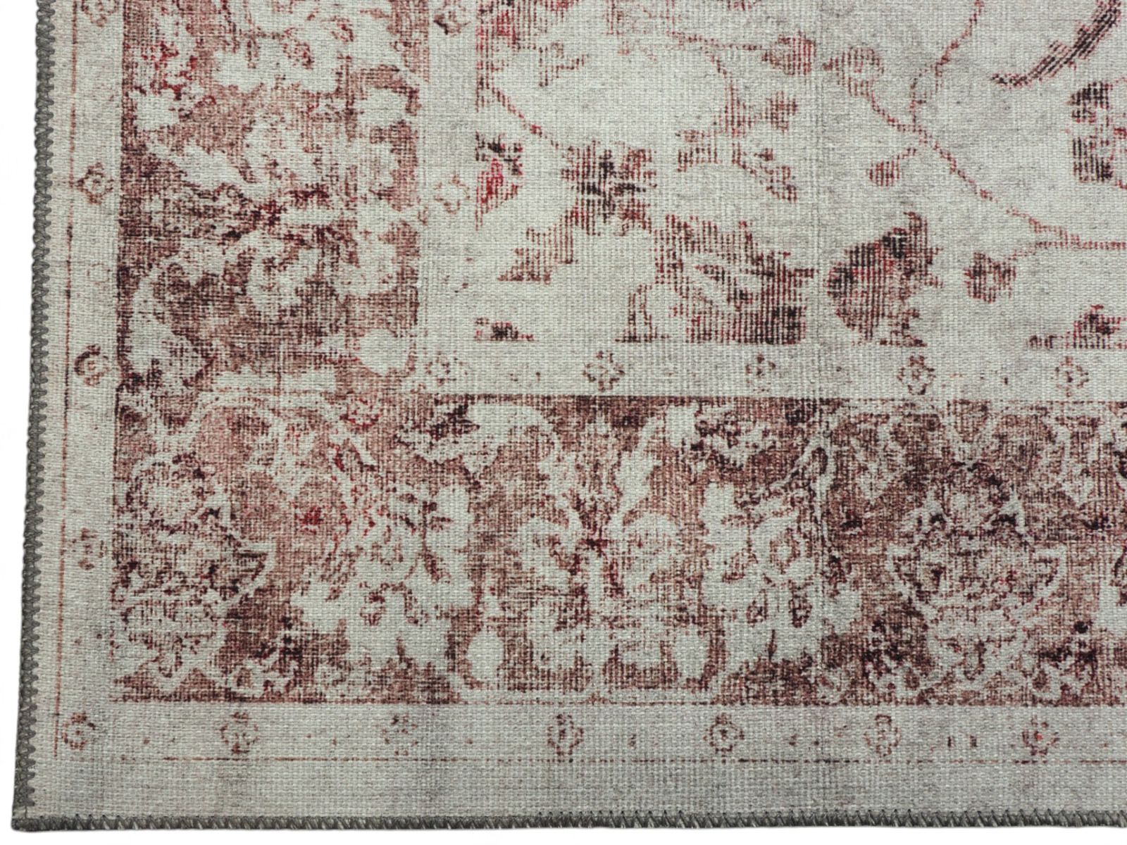 Diana red matto, eri kokoja