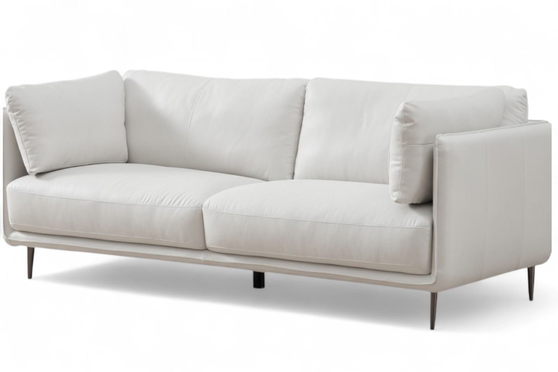 Valkoinen nahkasohva kolmenistuttava joka on nopealla toimituksella