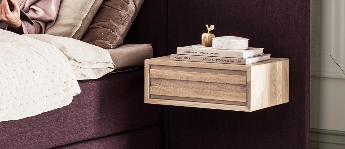 Jensen Eicon Wall yöpöytä seinälle, eri värejä