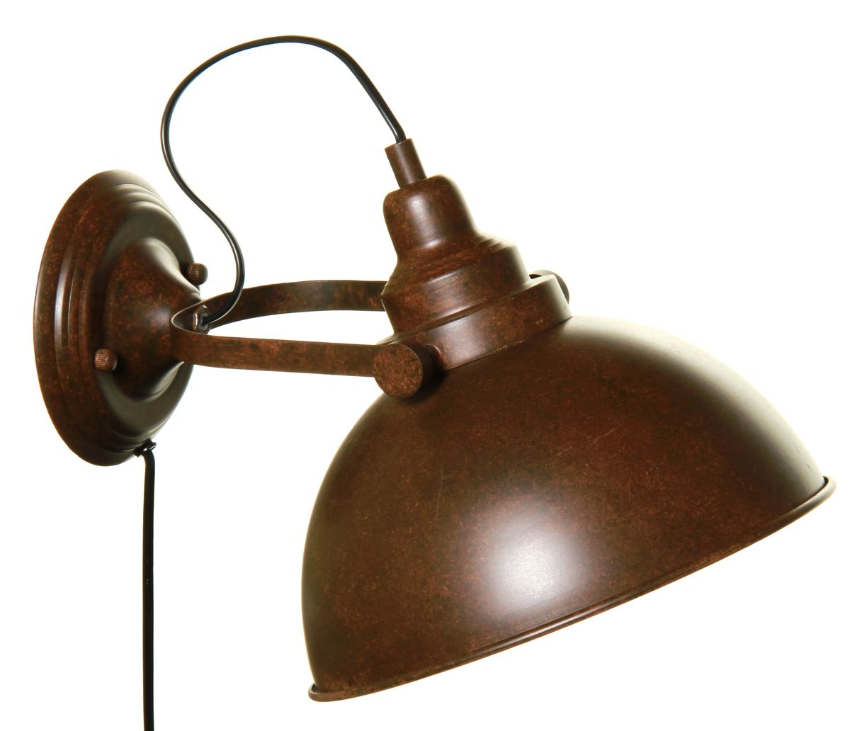 Elma on teollistyylinen ruskea seinävalaisin, jonka rustiikkinen pinta tuo sisustukseen lämpöä ja luonnetta. Se sopii erinomaisesti lukuvaloksi esimerkiksi sängyn viereen tai nojatuolin äärelle.