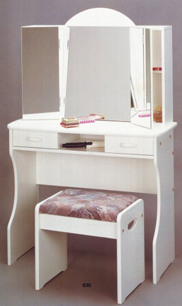 Emmi Kampauspöytä Nro 214