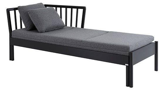 Kiteen Franz vuodesohva musta, eri kokoja