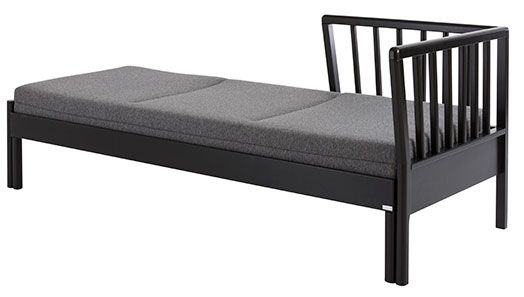 Kiteen Franz vuodesohva musta, eri kokoja