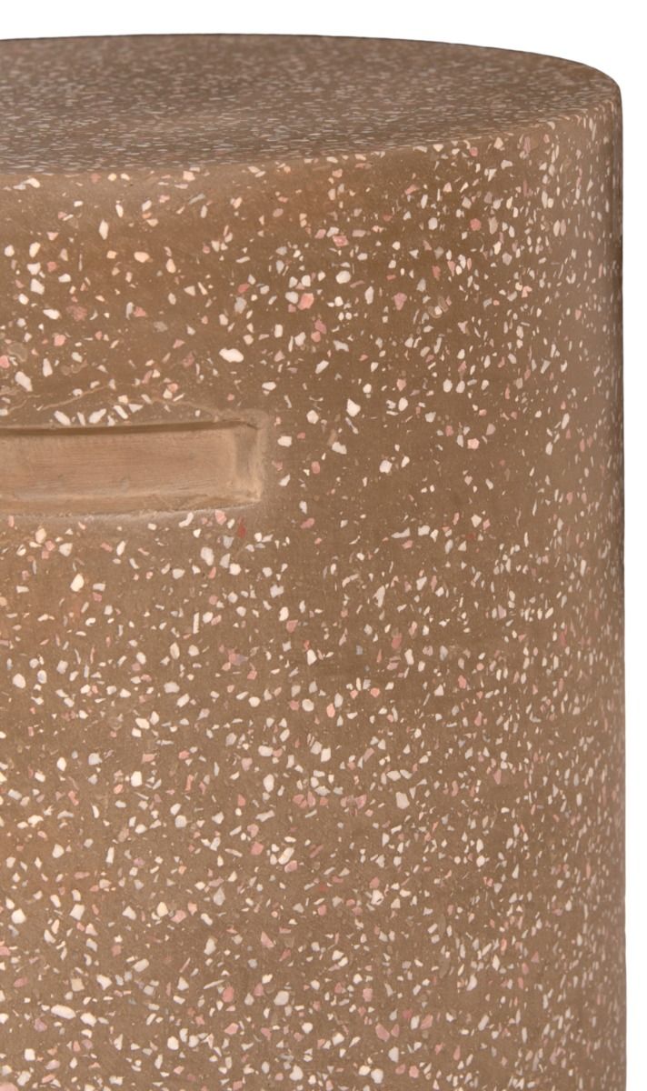 Gold betonijakkara terassille