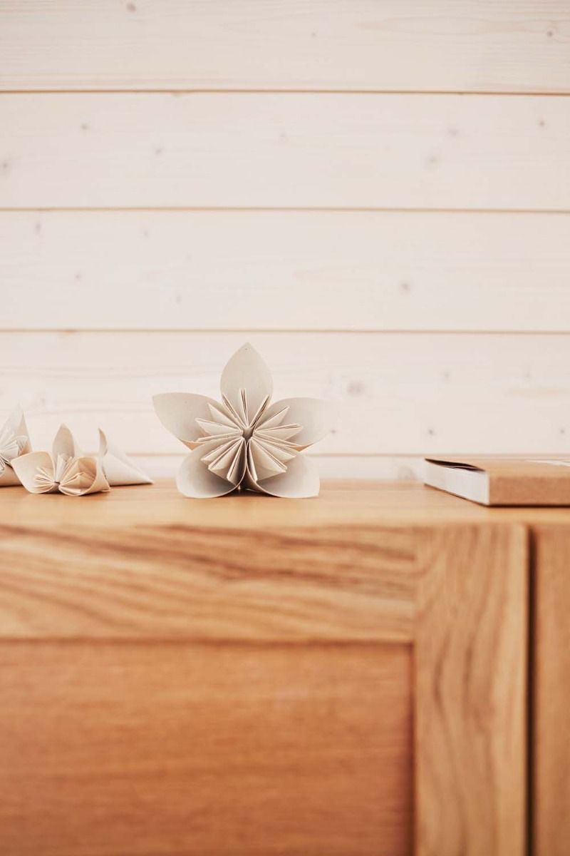 Hans K Rainbow-senkki, valkolakattu