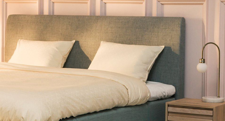 Jensen Lyra+ sängynpääty 210cm, eri värejä