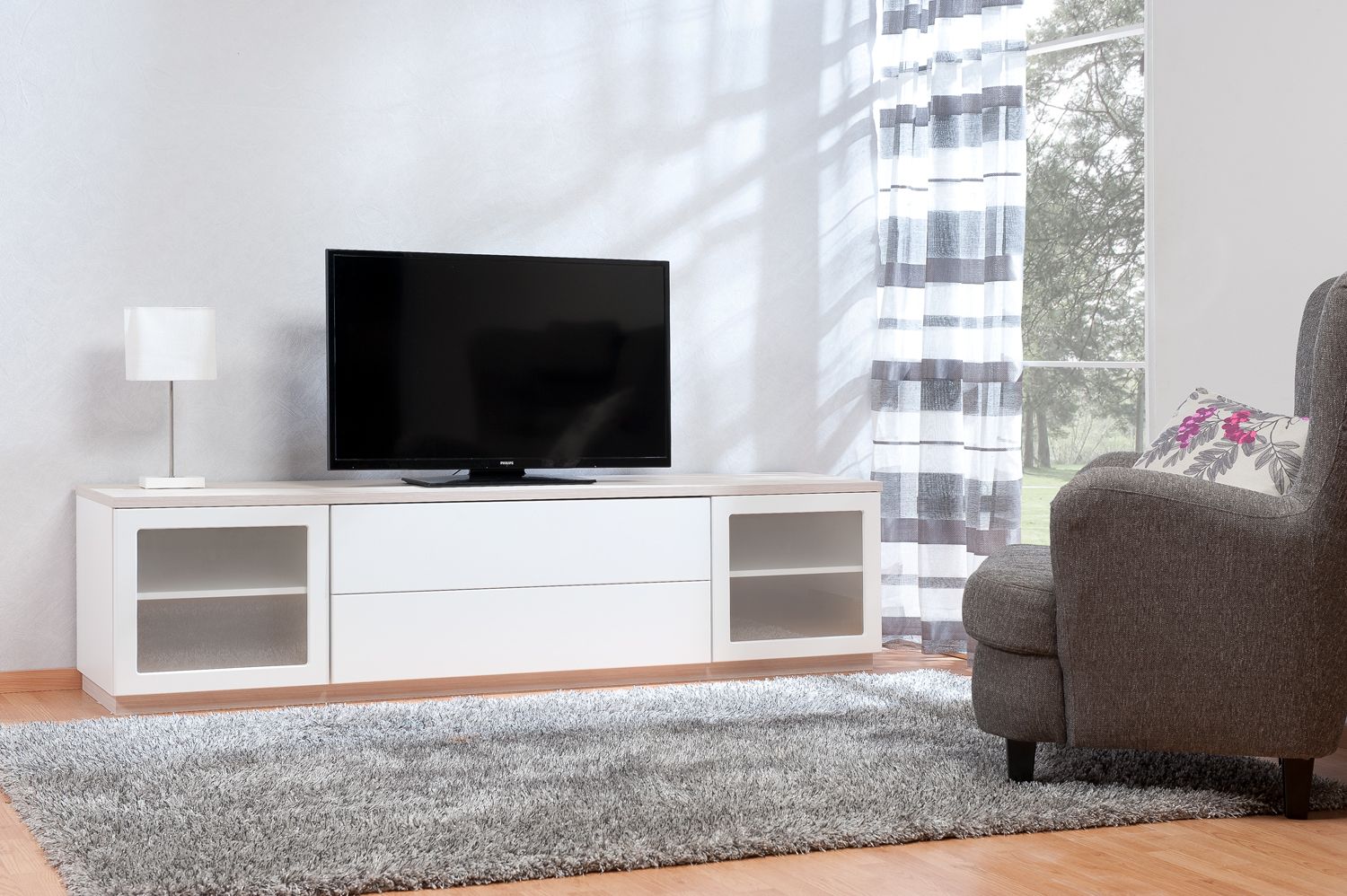 Hiipakka Anton TV-taso 200cm, lasiovilla