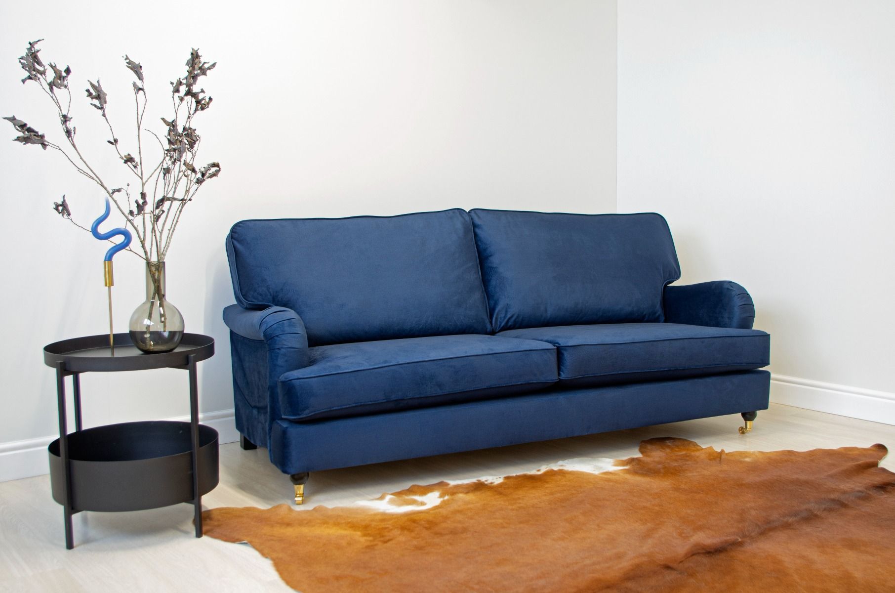 Howard samettisohva 3-istuttava, eri värejä