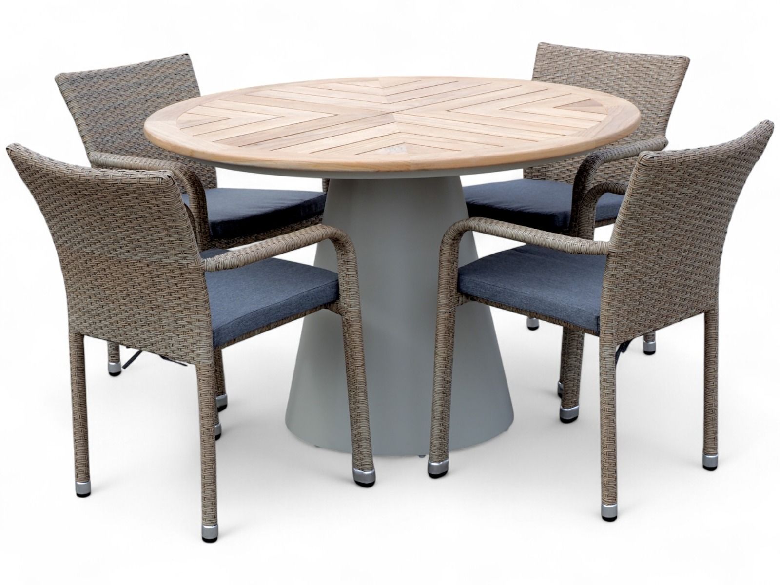 Hugo pyöreä terassipöytä ja neljä polyrottinkituolia ulos