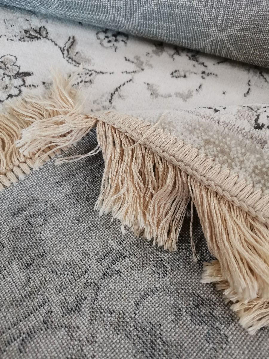 Royal Palace vaalea, eri kokoja