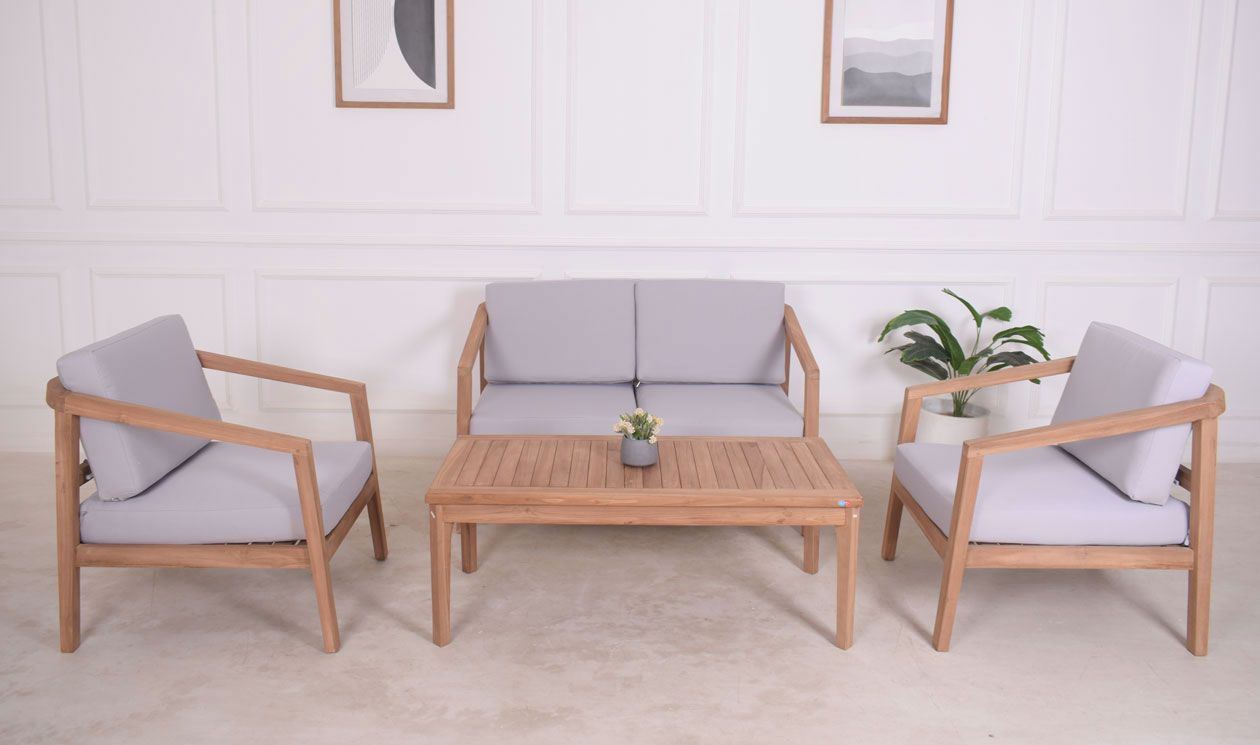 Bintan sohvaryhmä, tiikkiä