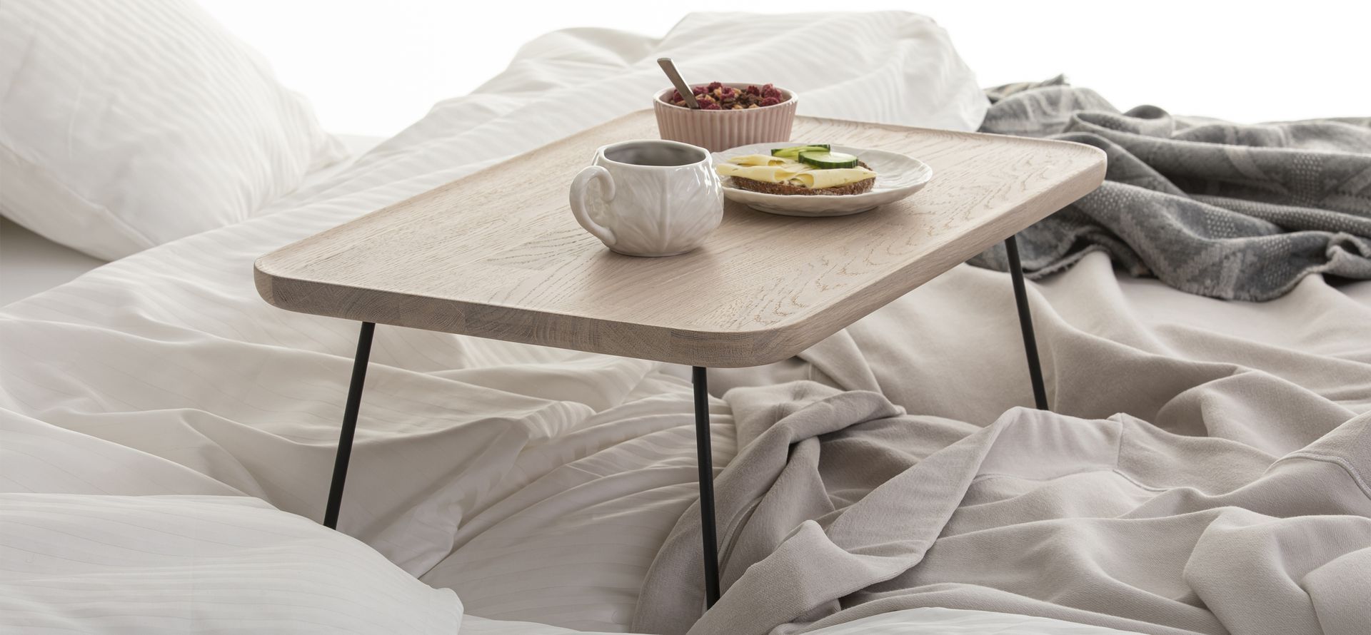 Jensen Add On tarjotin sänkyyn