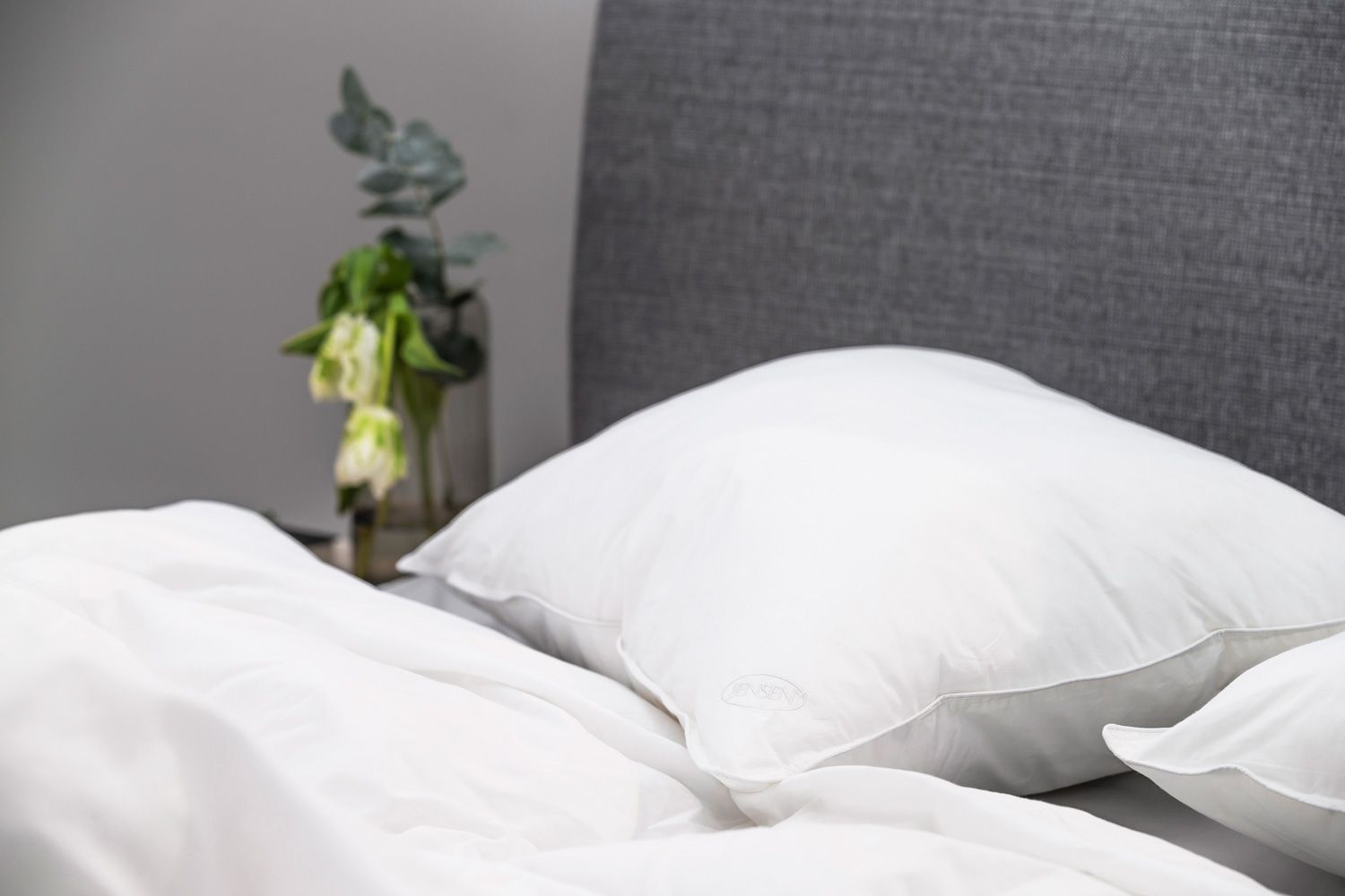 Jensen Tempsmart tyyny valkoinen 50x60 kokoinen