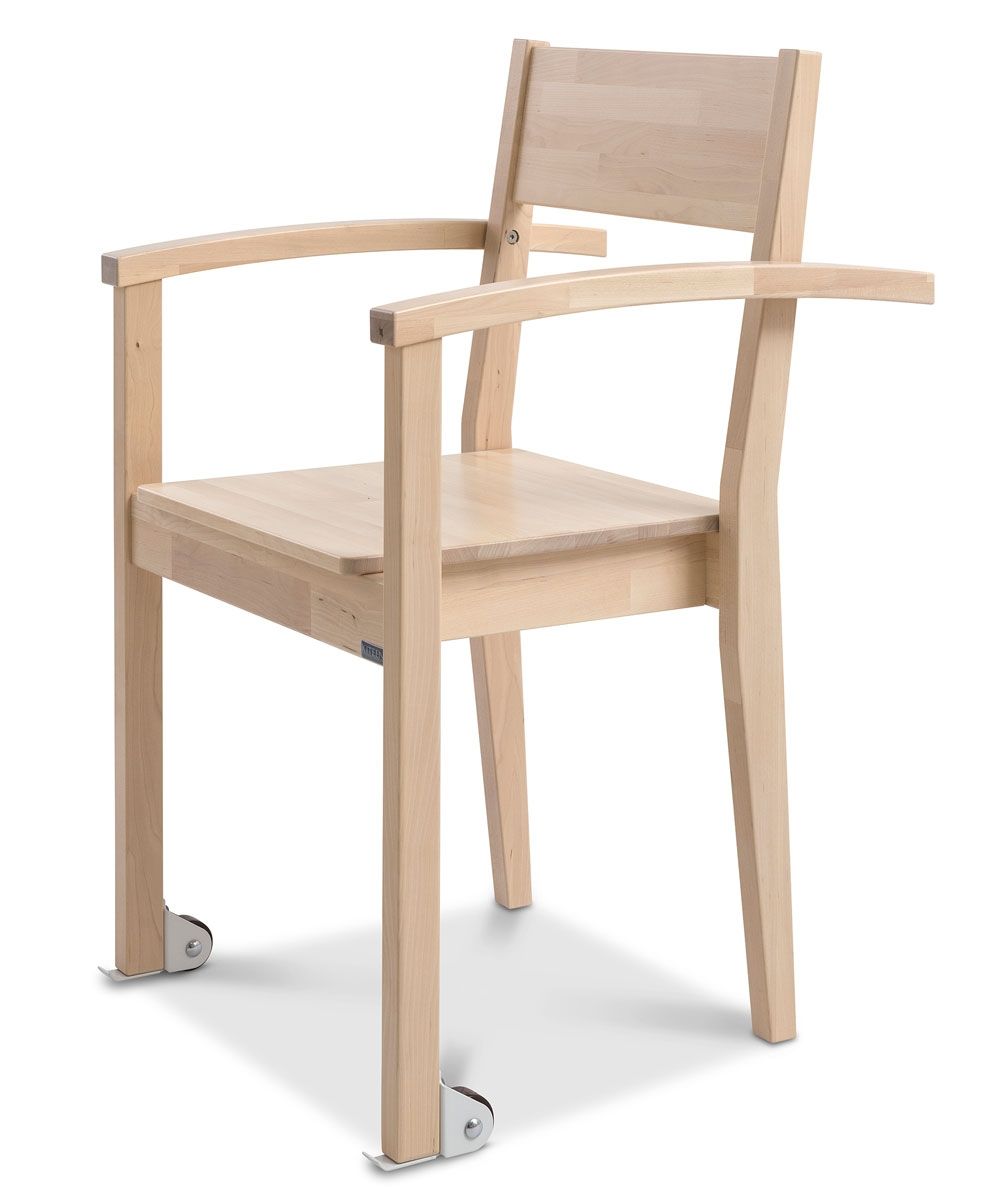 Joki tuoli käsinojilla ja liukupyörillä, eri värejä