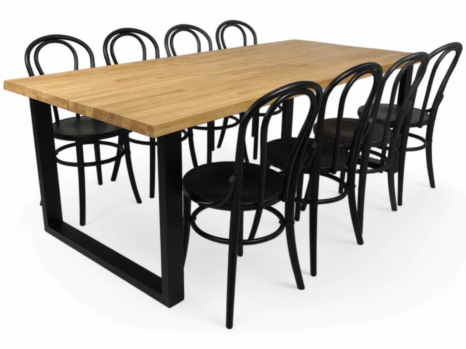 Koski tammi ruokaryhmä Bistro tuoleilla kahdeksalle