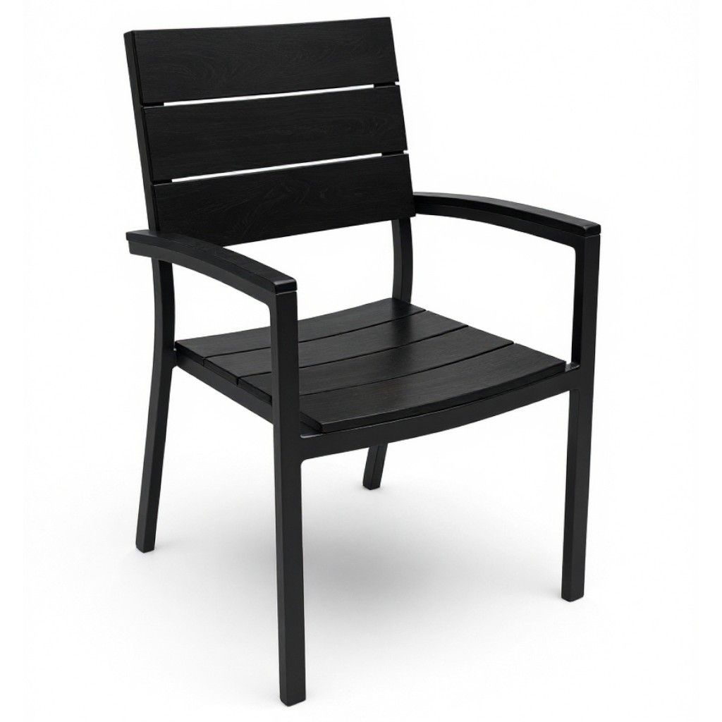 Musta Krabi tuoli säänkestävillä materiaaleilla