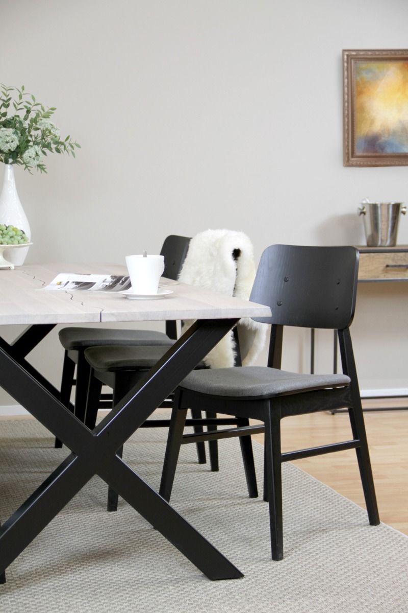 Rowico Nagano-tuoli, musta/harmaa