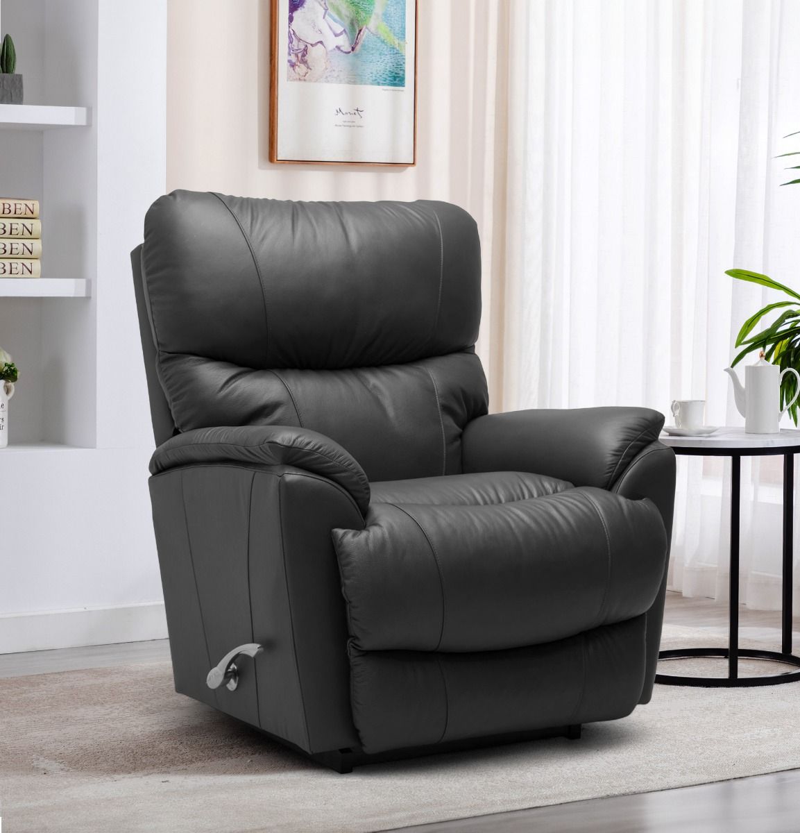 La-Z-Boy Trouper mekanismituoli mustalla nahkaverhoilulla