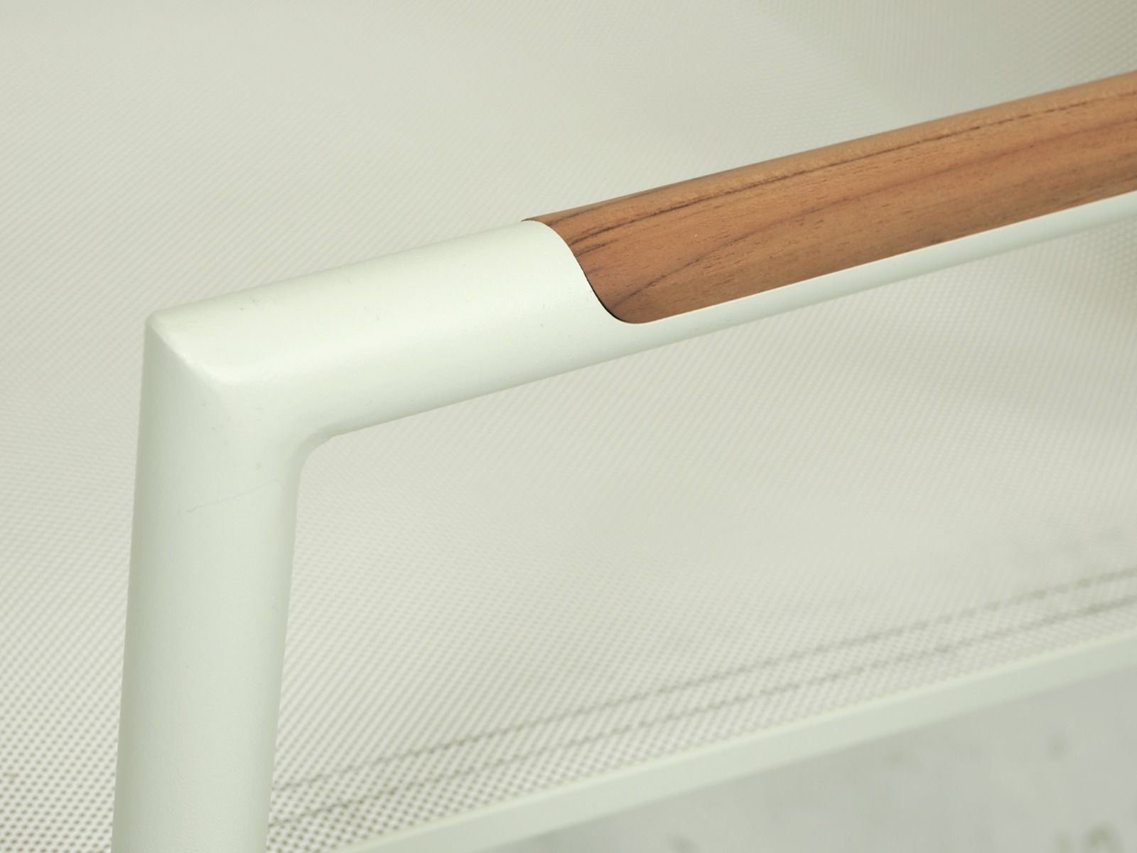 Stone terassipöytä ja 6 Marina tuolia