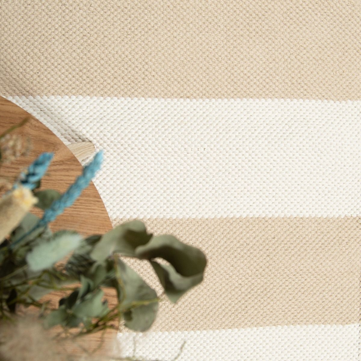 Laituri beige matto, eri kokoja