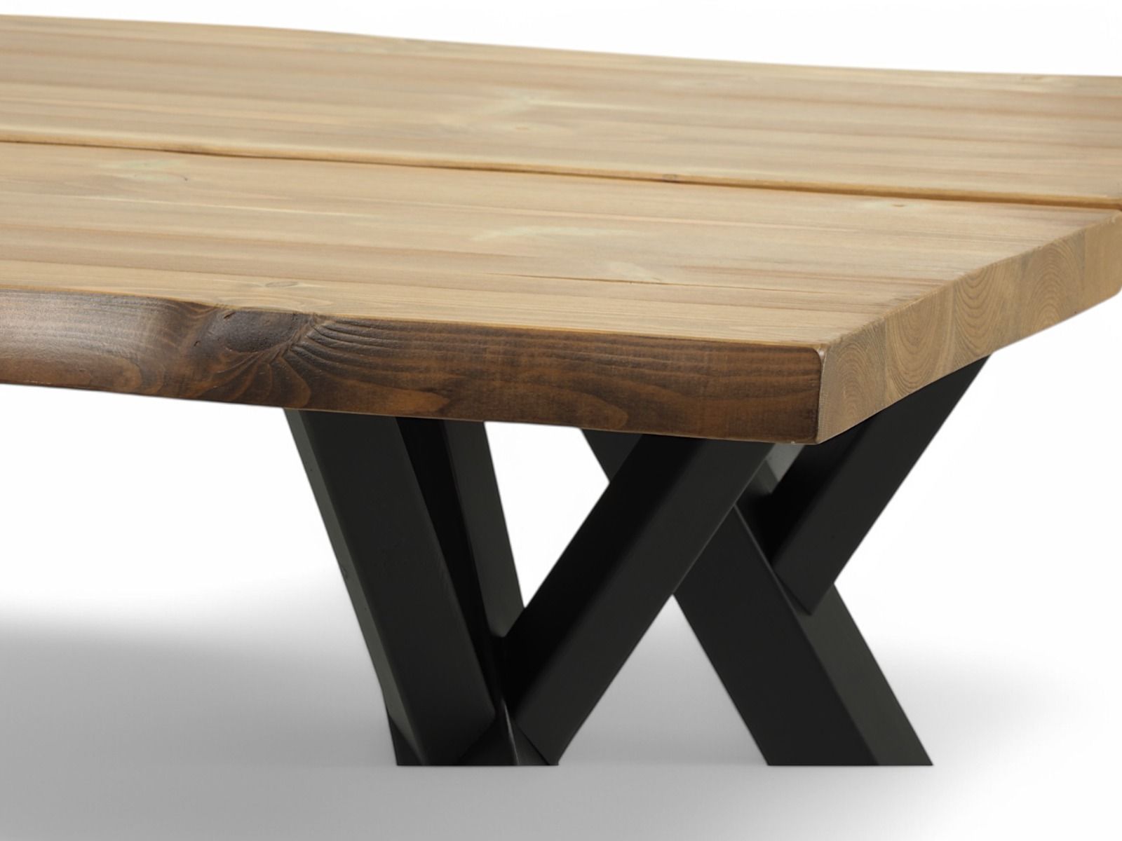 Lana lankkupöytä puujaloilla, eri kokoja ja värejä