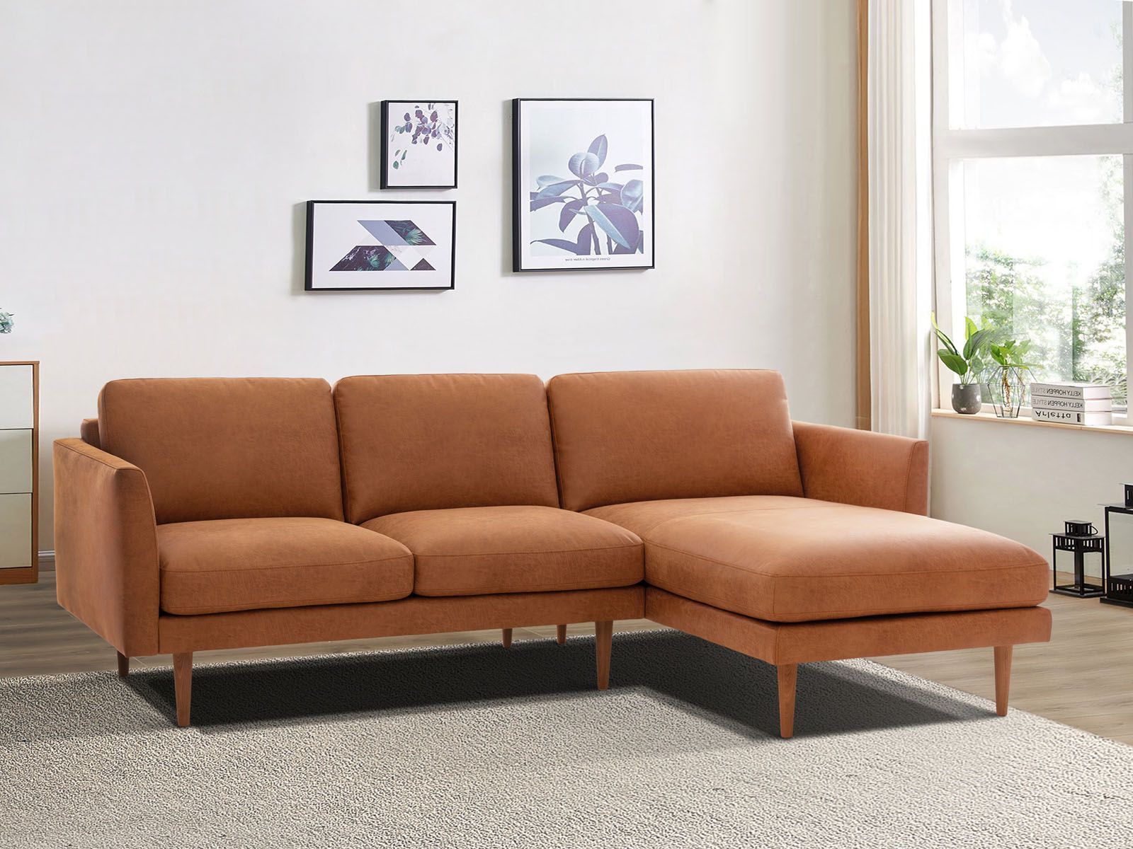 Lario divaanisohva konjakin värisellä nahkaverhoilulla