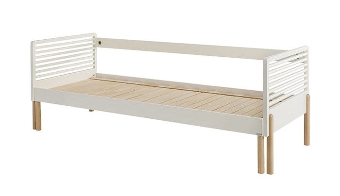 Lennu vuodesohva, valkoinen 