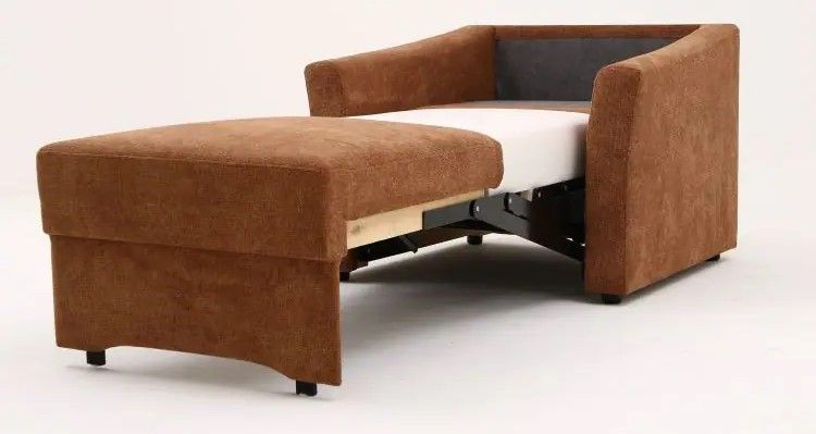 Leo vuodetuoli, eri värejä