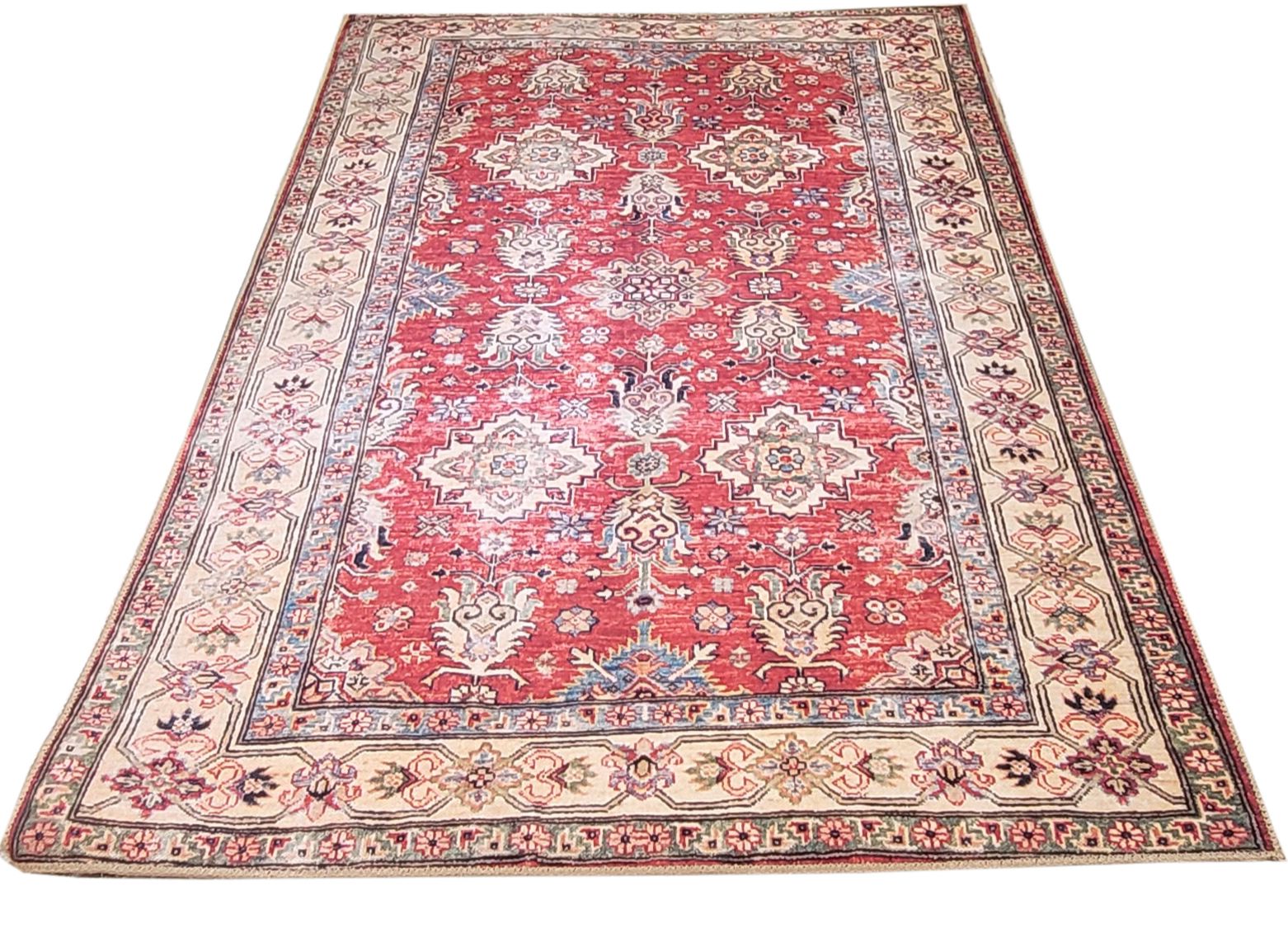 Lilian matto, eri kokoja