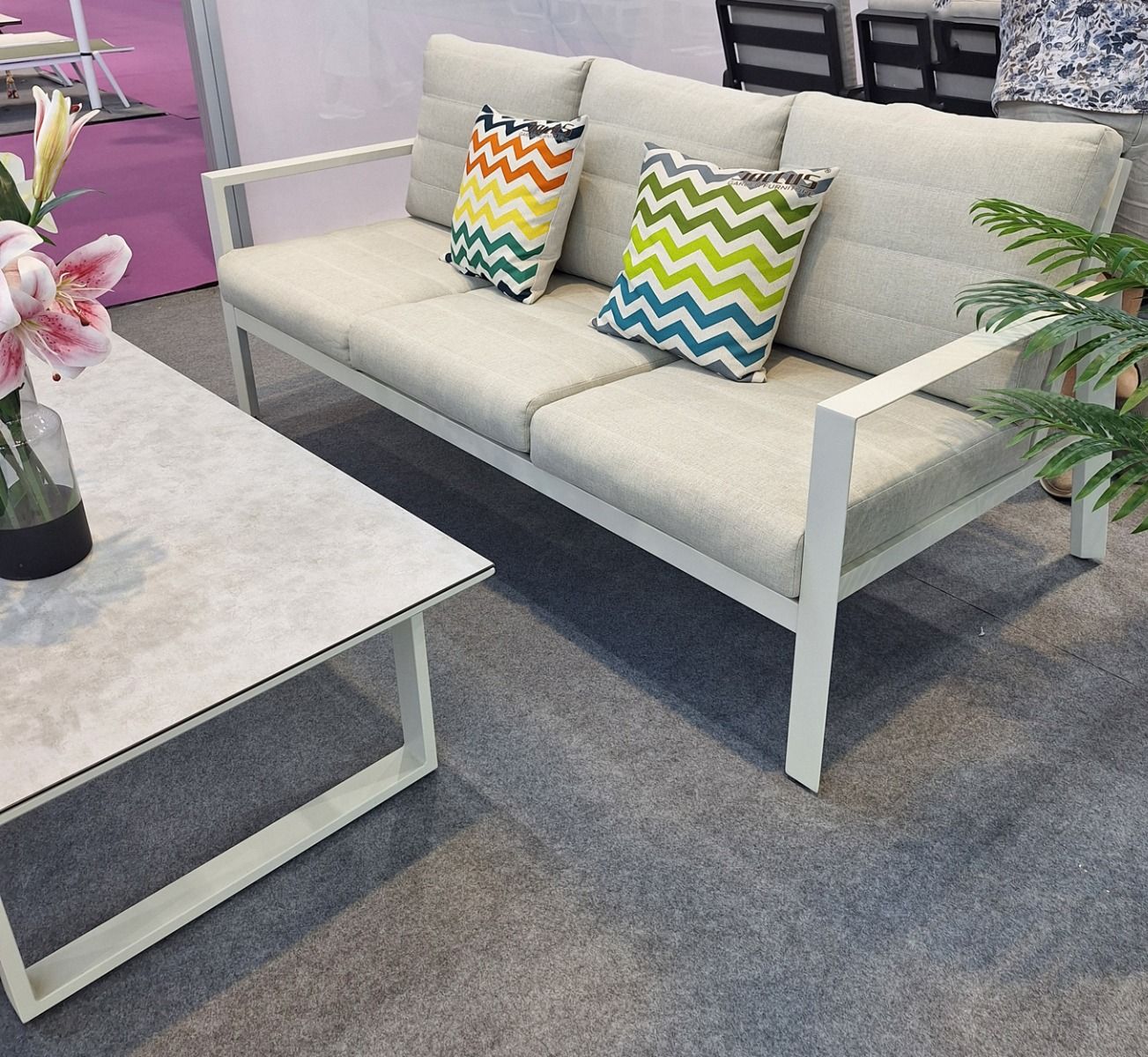 Luoto sohvaryhmä ulkokäyttöön, vaalea