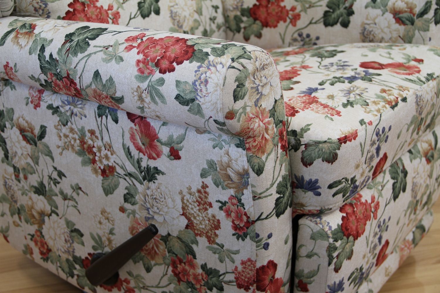 PK Madeleine Kick reclinertuoli, kangasverhoiltu