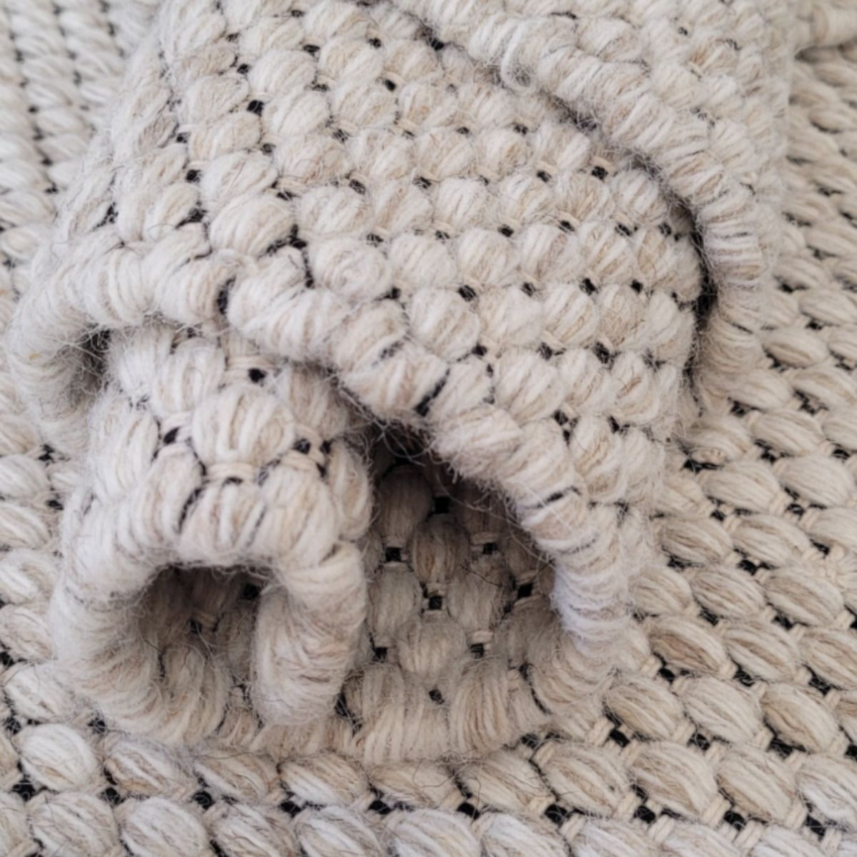 Madeleine villamatto, beige, eri kokoja