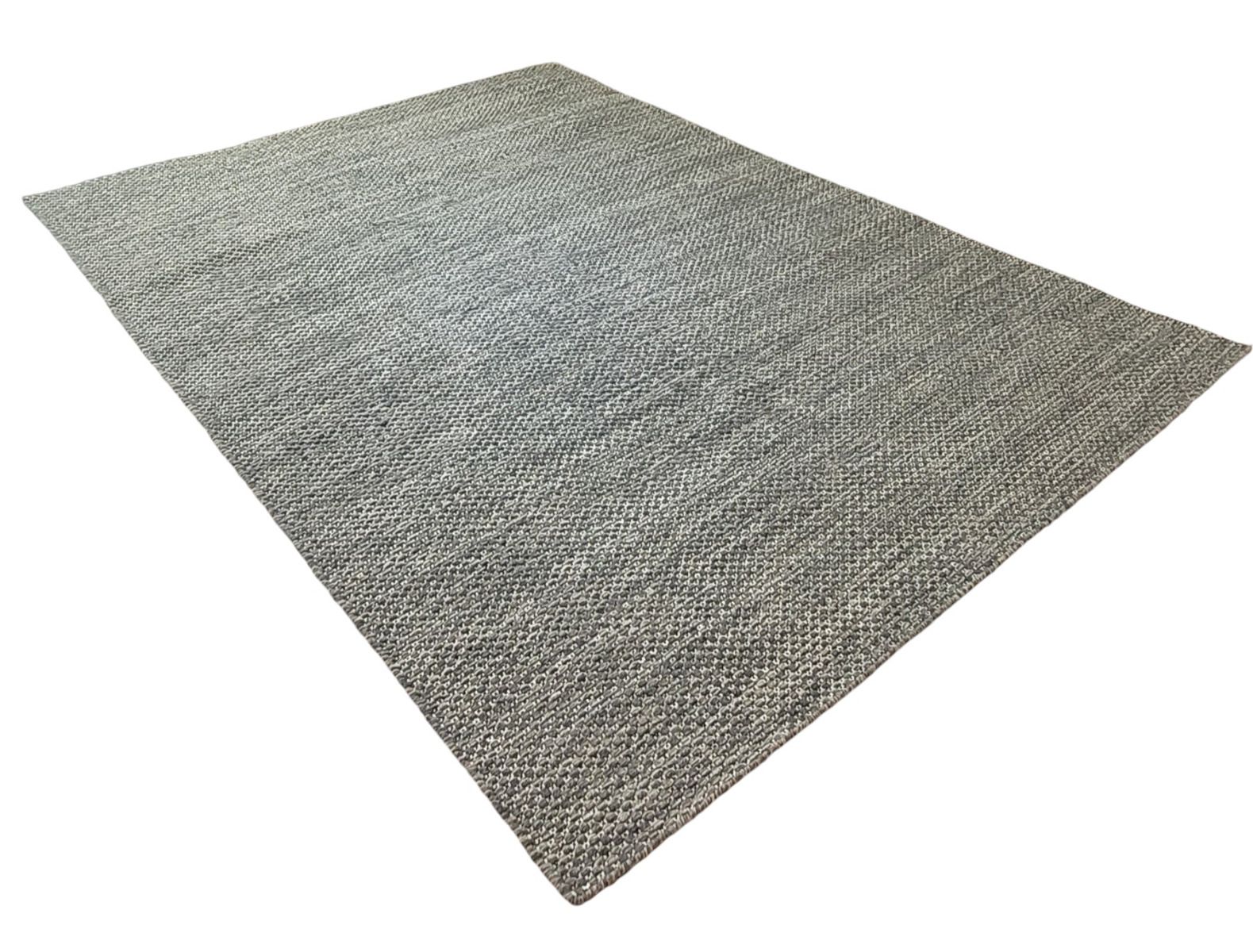 Madeleine villamatto, t.harmaa, eri kokoja