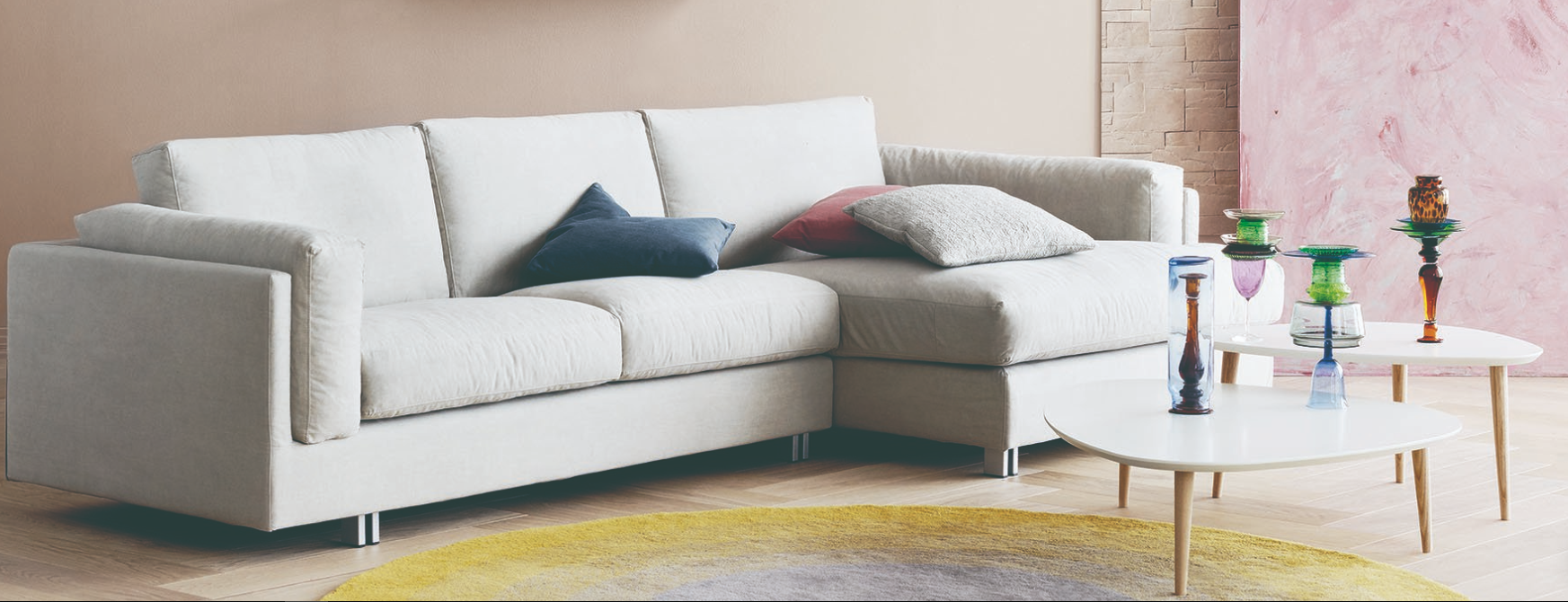 Interface Mama sohva, eri värejä