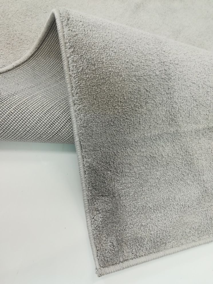 Mario nukkamatto, harmaa, eri kokoja