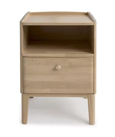 Matinea yöpöytä, lakattu koivu