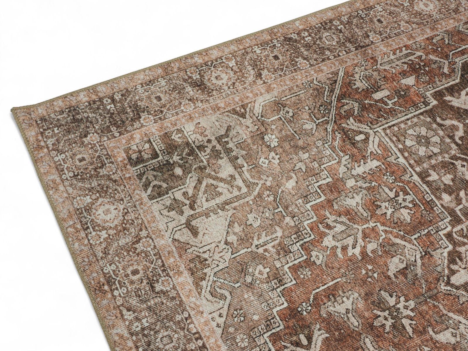 Thema matto, eri kokoja