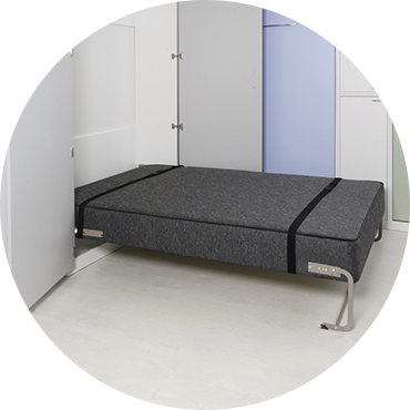 Puulon lauri kaappisänky