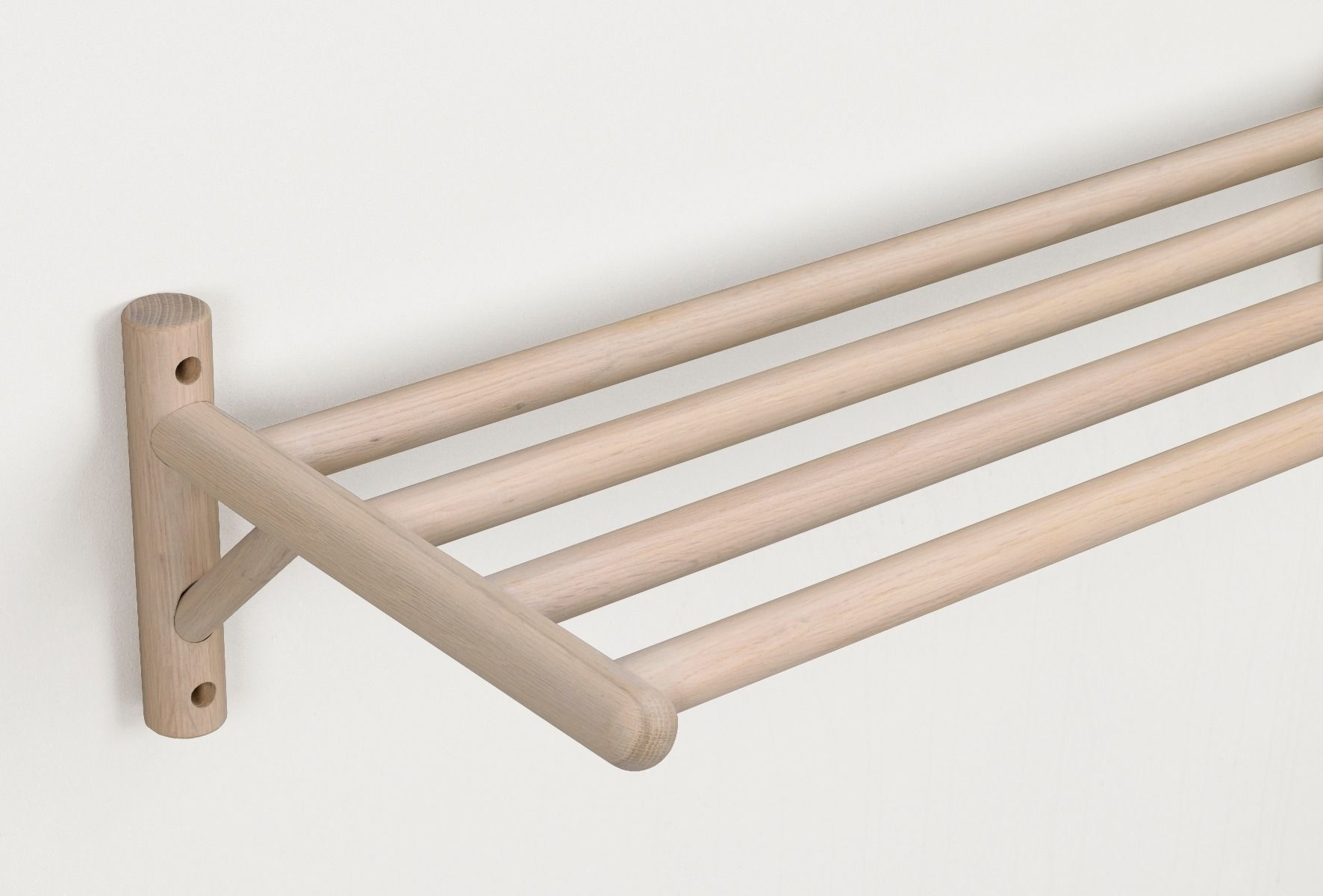 Rowico Milford kenkäteline, valkopesty tammi