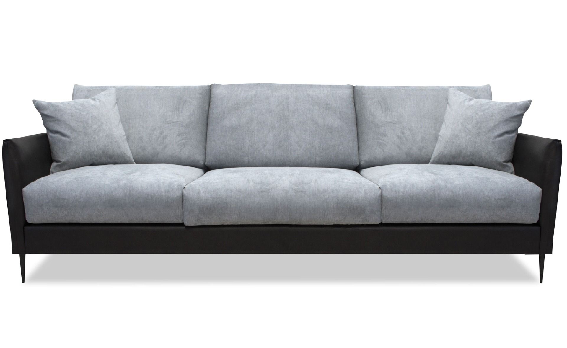 Kaksivärinen kolmenistuttava sohva