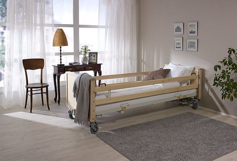 Kotimainen Modux kokoontaittuva hoitosänky