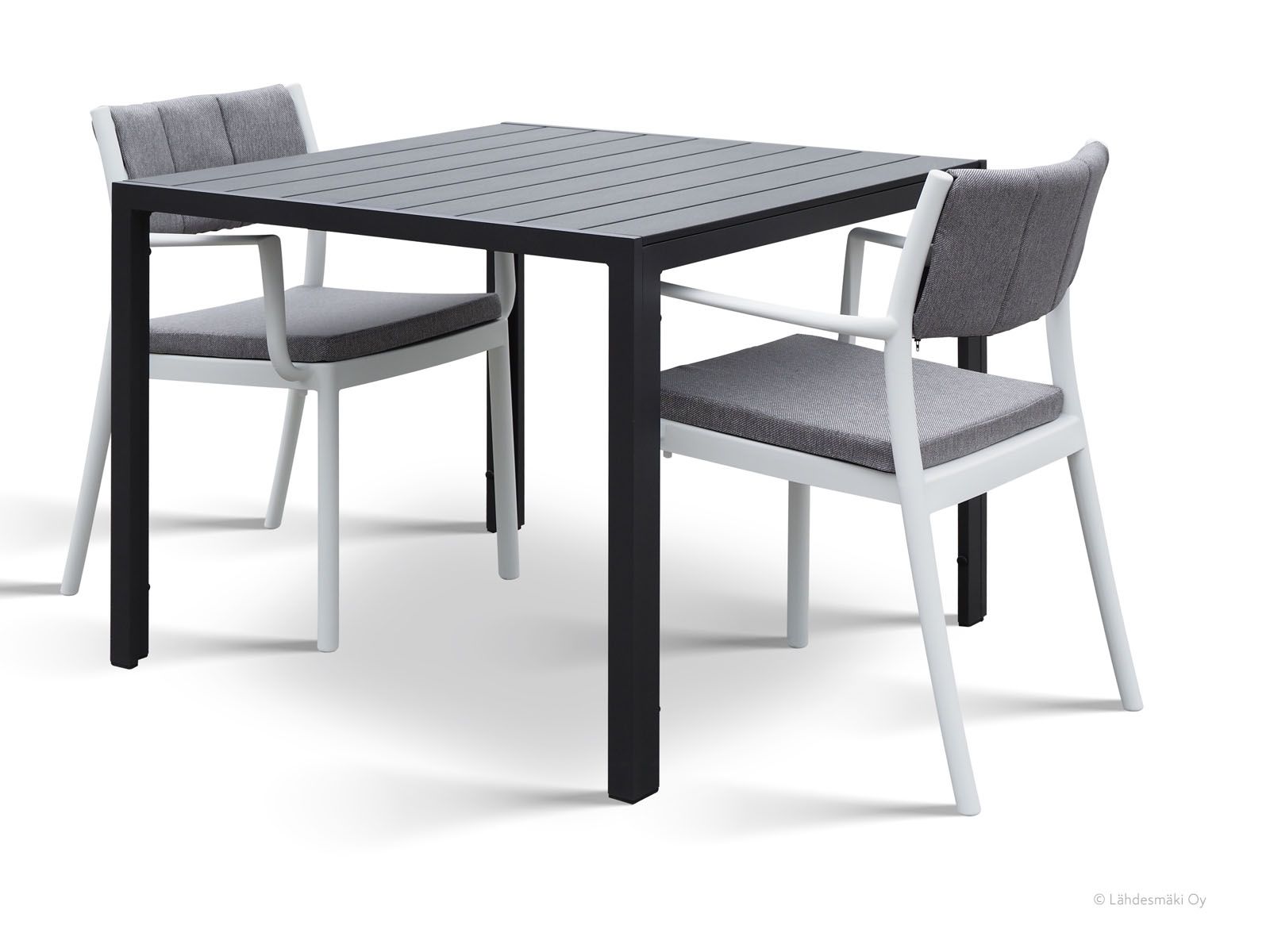 Moonlight terassipöytä 90x90 Nicole tuoleilla