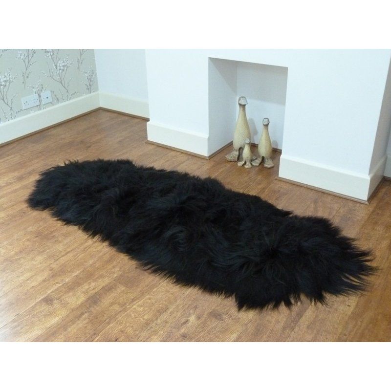 Musta lampaantalja, Icelandic x2, erikoispitkä, pitkä karva