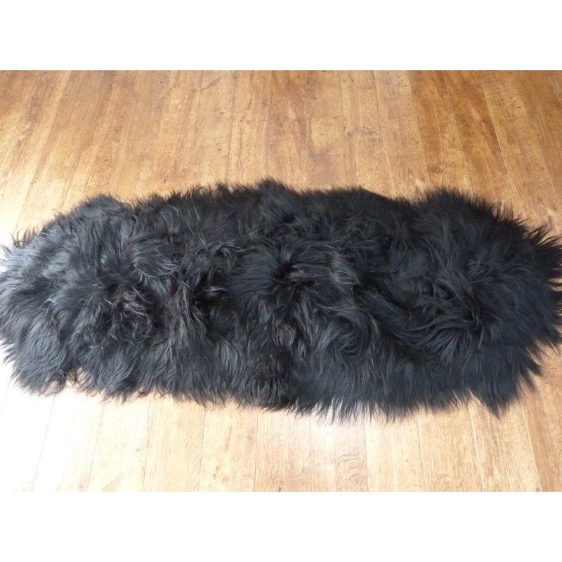 Musta lampaantalja, Icelandic x2, erikoispitkä, pitkä karva