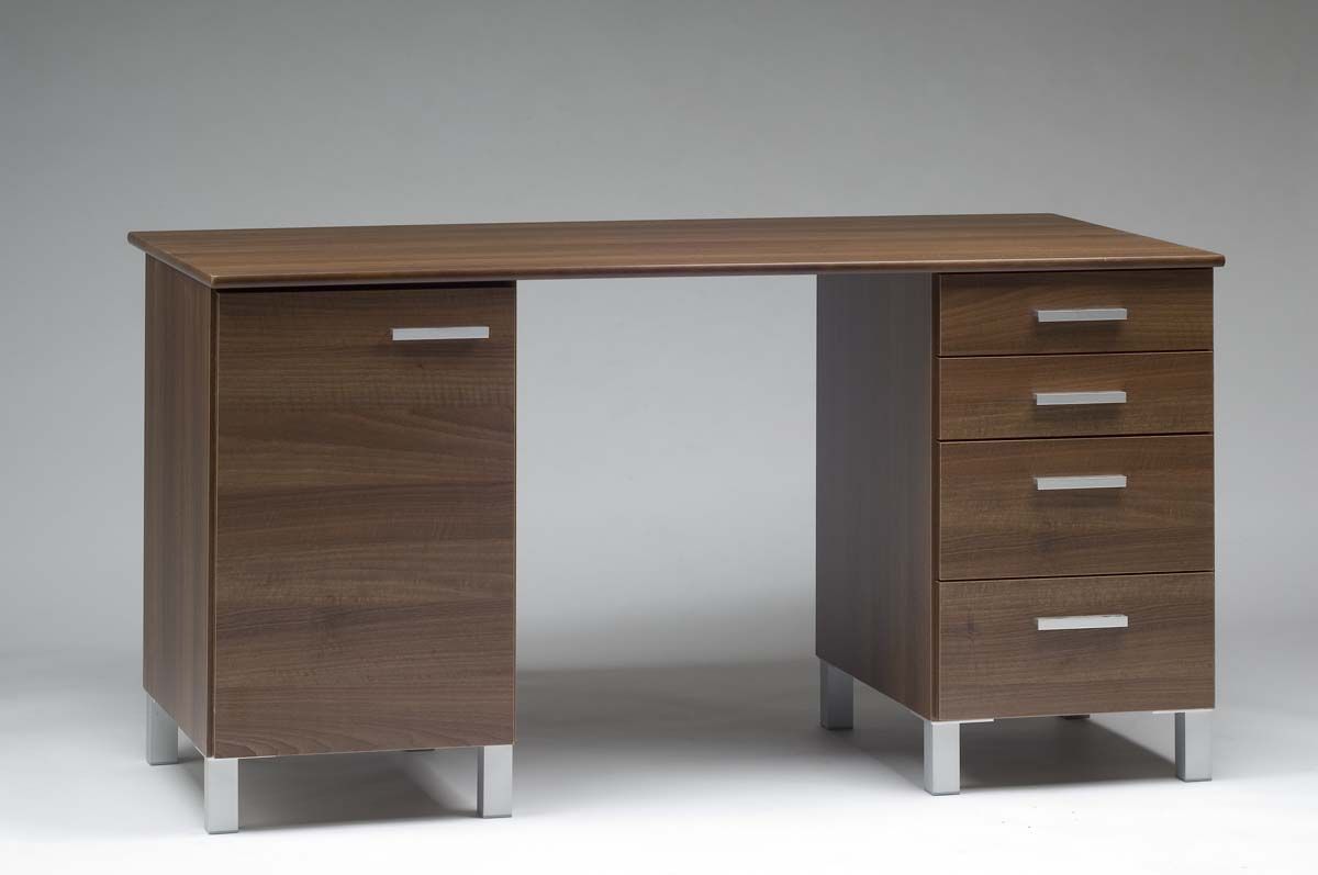 LM Ojala Rooma-kirjoituspöytä nro3