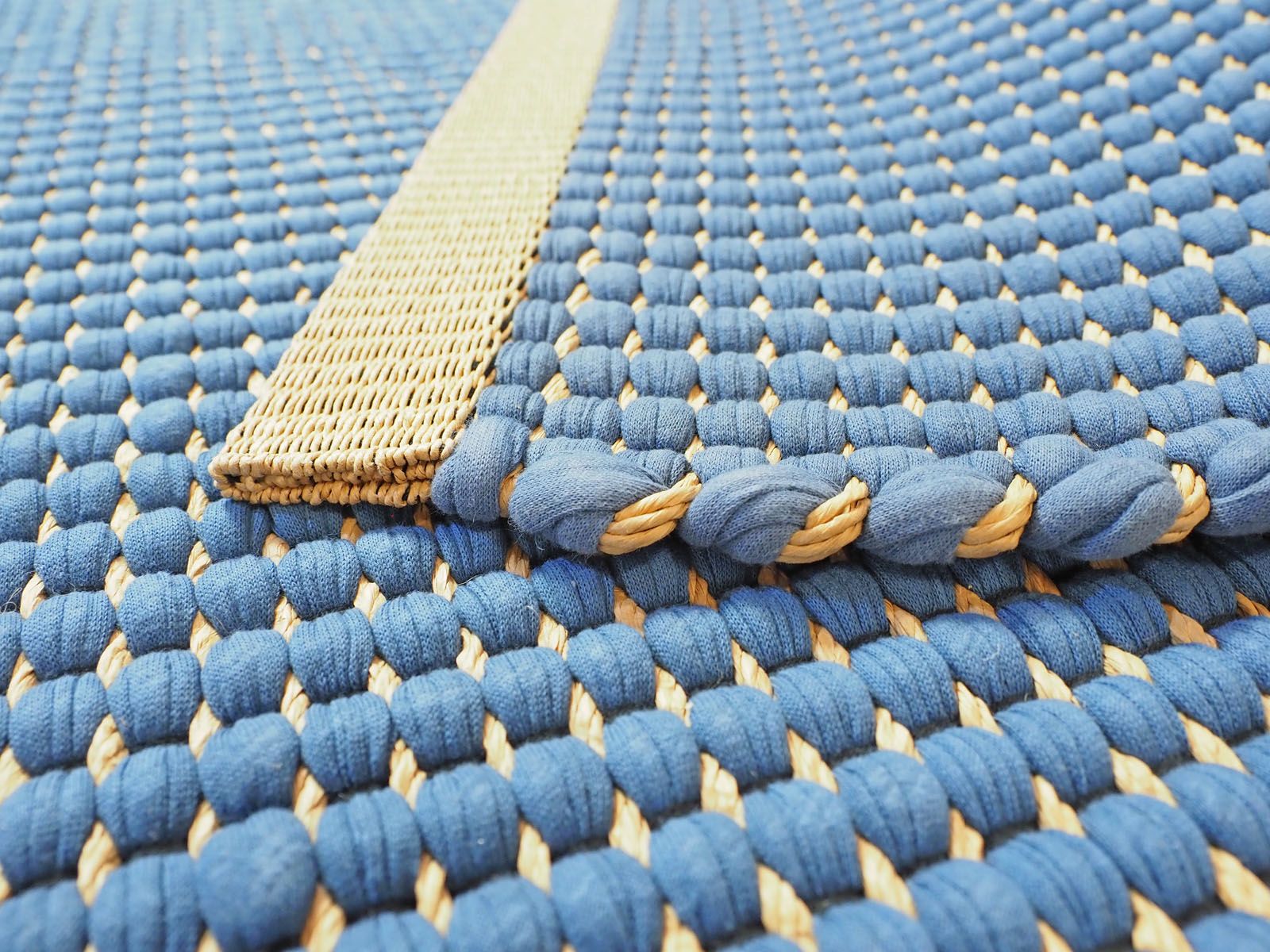 Hanna Korvela Duetto 1 matto, sin/lv 140x200cm