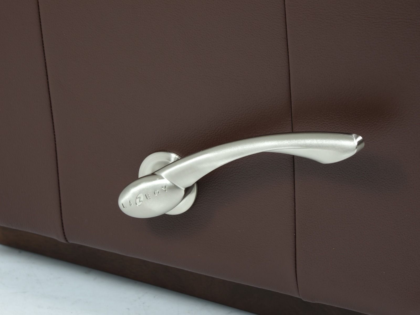 La-Z-Boy Rowan recliner mekanismituoli, ruskea nahka