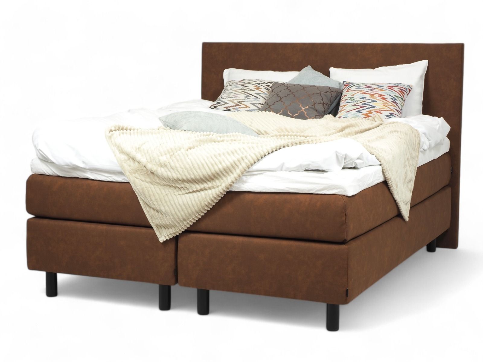 Nordic Copenhagen jenkkisänky 180x200cm, ruskea